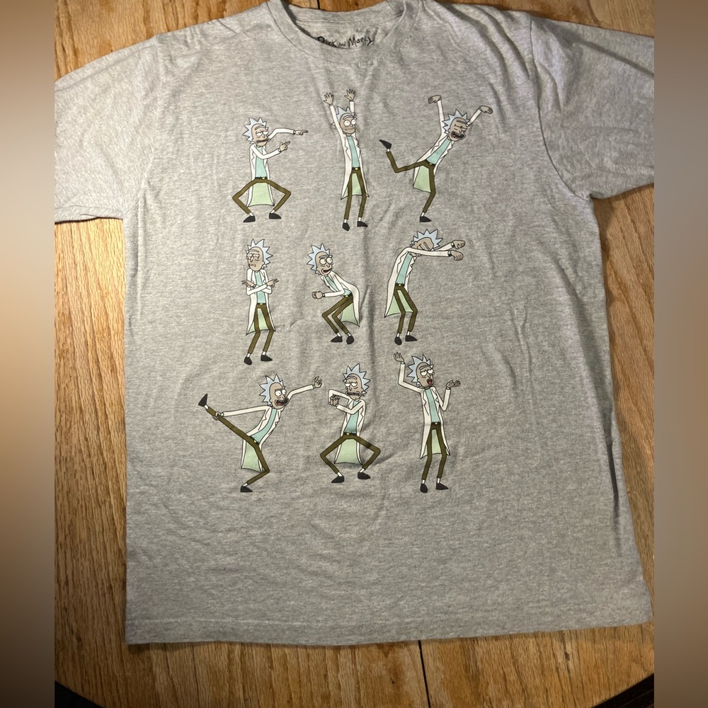 Rick and Morty Tshirt - gray - size large